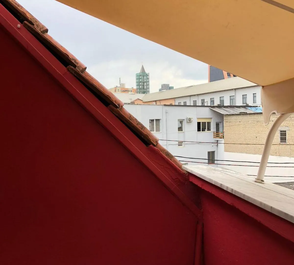 Red Goat Hostel Tirana